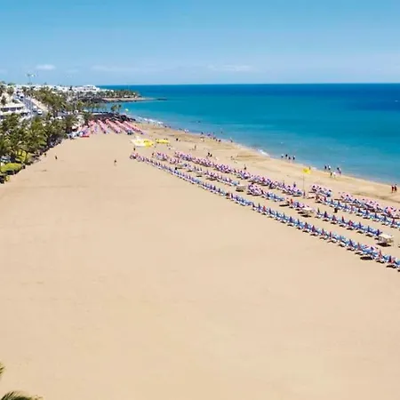 Ld With Pool, 500m From Playa Chicas דירה *